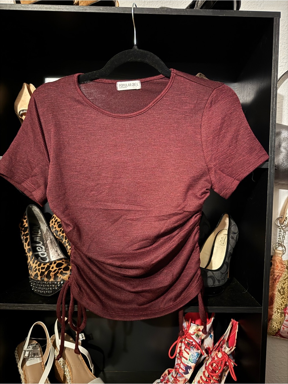 Popular 21L Burgundy Short Sleeve Ruched Crop Top